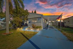 Picture of 2050 Lullaby Drive, Holiday, FL 34691