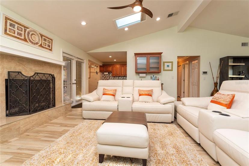 Picture of 12478 93Rd Way, Largo FL 33773