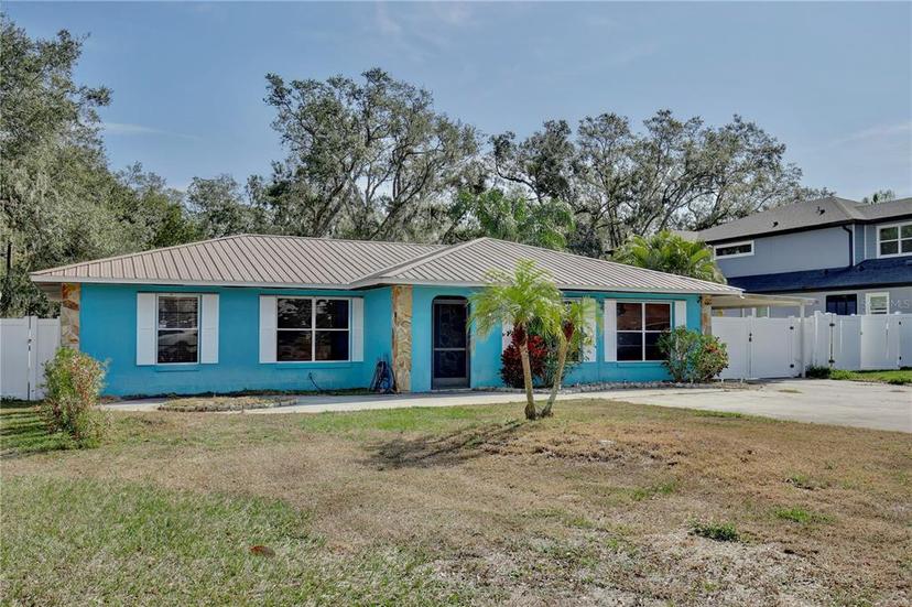 Picture of 27622 Lois Drive, Tavares FL 32778