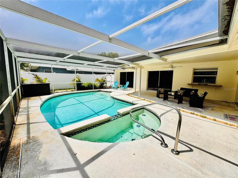 Picture of 13290 75Th Avenue, Seminole FL 33776