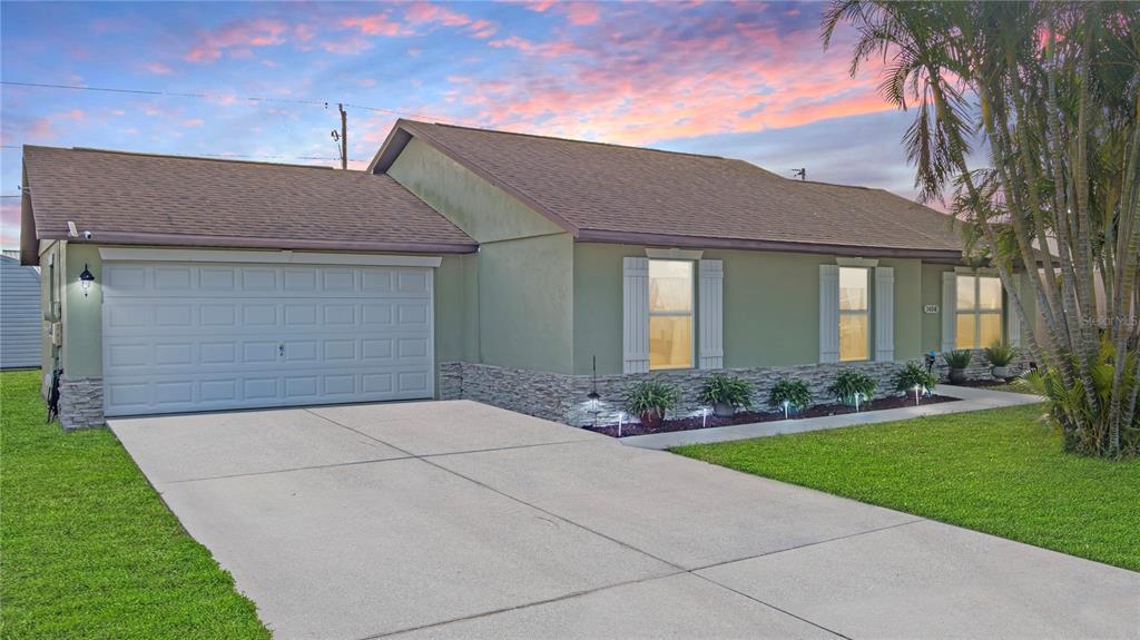 Picture of 1406 14Th Street Court W, Palmetto, FL 34221