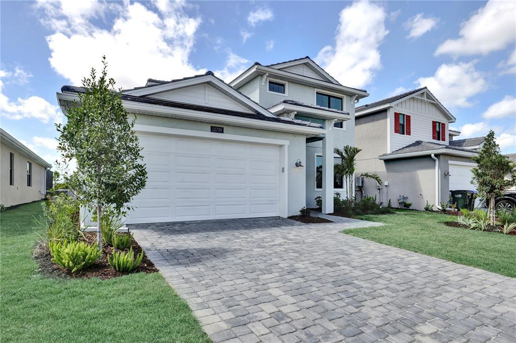 Picture of 12719 Sunbridge Drive, Venice, FL 34293