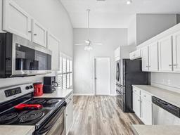 Picture of 1758 Biarritz Circle, Tarpon Springs, FL 34689