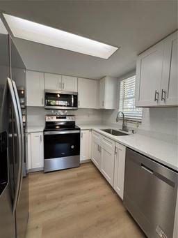 Picture of 2690 Coral Landings Boulevard Unit 538, Palm Harbor, FL 34684