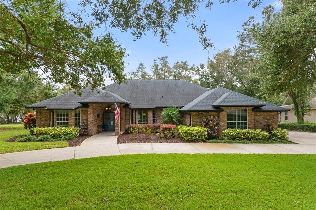 Picture of 5910 Lake Emma Court, Groveland, FL 34736