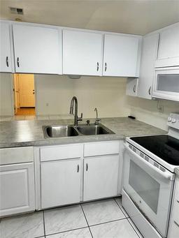 Picture of 6401 Drexel Drive Unit 1, Port Richey, FL 34668