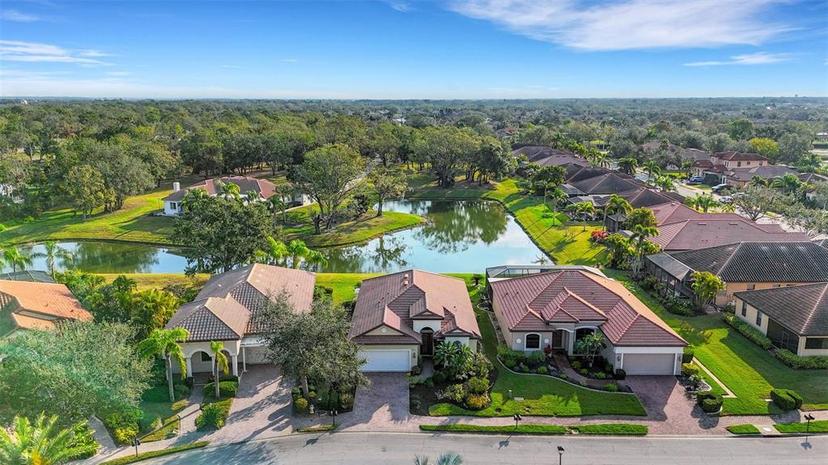 Picture of 8079 36Th Street Circle E, Sarasota FL 34243