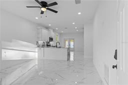 Picture of 835 Texas Avenue, Lakeland, FL 33815
