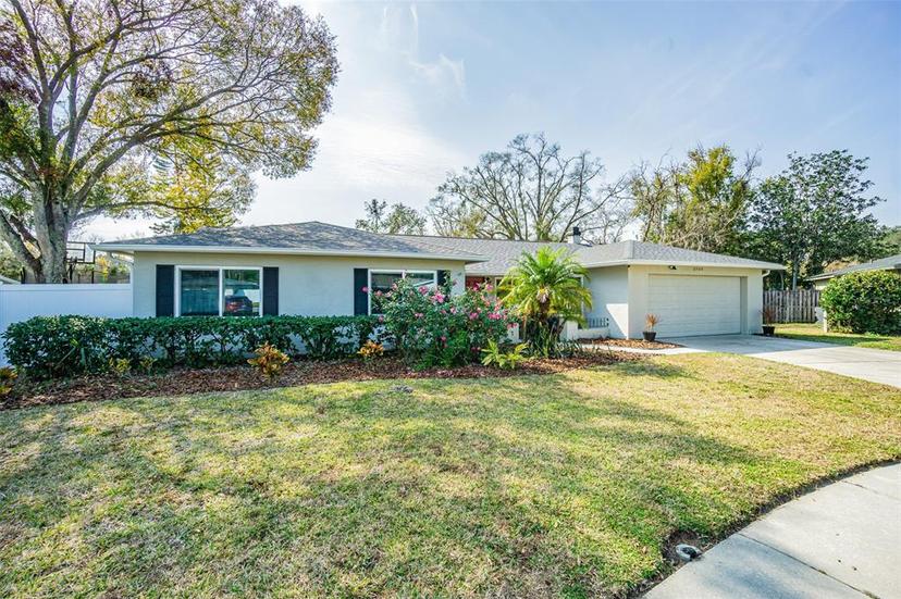 Picture of 3704 Thornwood Place, Tampa FL 33618