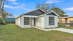 Picture of 105 3Rd Eloise Street, Winter Haven, FL 33880