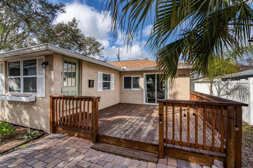 Picture of 445 88Th Avenue N, St Petersburg FL 33702