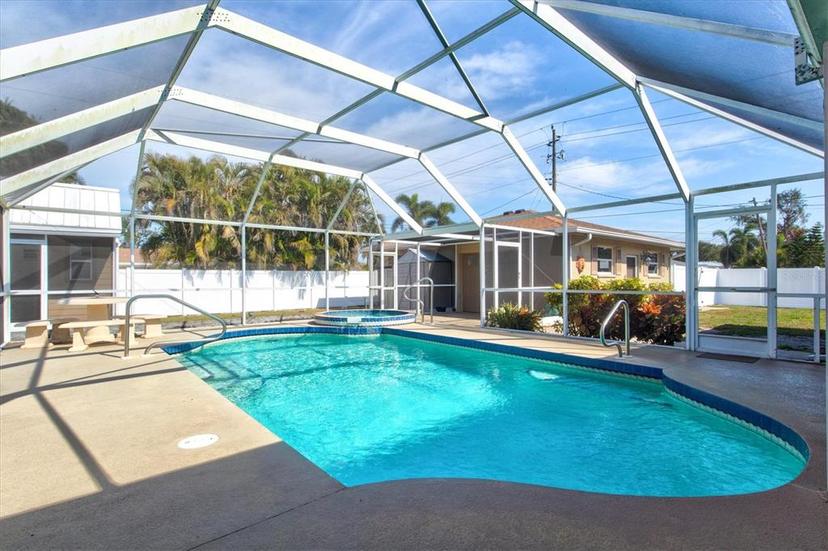 Picture of 2347 Sunnyside Place, Sarasota FL 34239