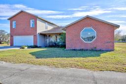 Picture of 112 Park Land Drive, Lake Placid, FL 33852