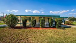 Picture of 1139 Forest Lane, Tavares, FL 32778