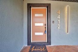 Picture of 4412 W Pearl Avenue, Tampa, FL 33611
