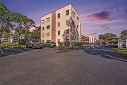 Picture of 5980 80Th Street N Unit 410, St Petersburg, FL 33709
