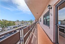 Picture of 5980 80Th Street N Unit 410, St Petersburg, FL 33709