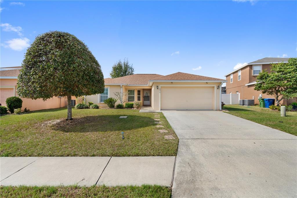 Picture of 6610 Crescent Loop, Winter Haven, FL 33884