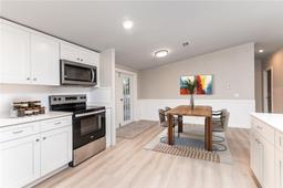 Picture of 7921 NE 57Th Terrace, Gainesville, FL 32609
