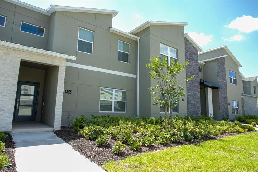 Picture of 750 Pebble Beach Drive, Davenport FL 33896