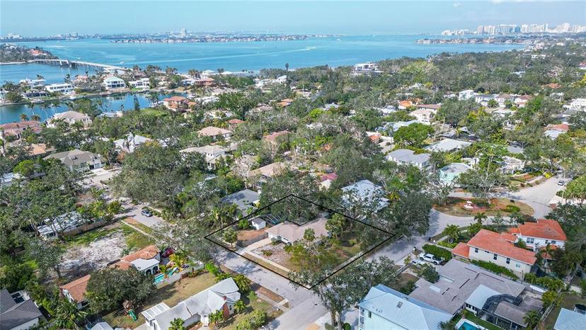 Picture of 3716 Camino Real, Sarasota FL 34239