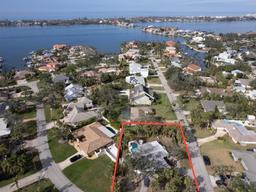 Picture of 1846 Sandalwood Drive, Sarasota, FL 34231