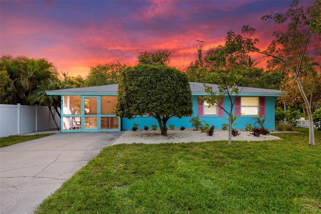 Picture of 120 Maple Avenue, Anna Maria, FL 34216