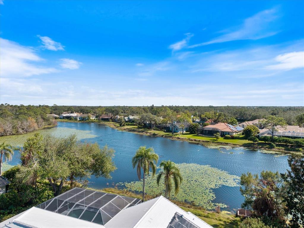 Picture of 8579 Woodbriar Drive, Sarasota, FL 34238