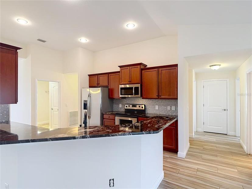 Picture of 300 NW 1St Terrace, Cape Coral FL 33993