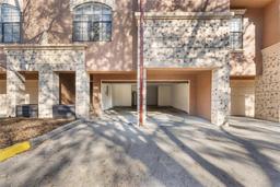 Picture of 6109 Metrowest Boulevard Unit 105, Orlando, FL 32835