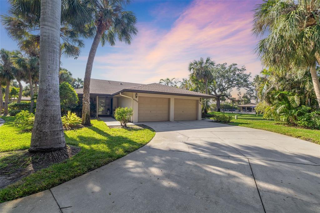 Picture of 6650 Schooner Bay Circle Unit 6650, Sarasota, FL 34231