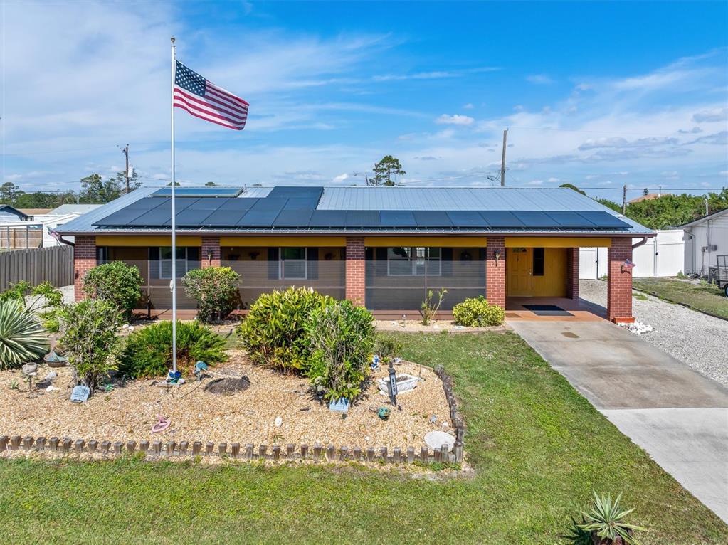 Picture of 530 Lakemont Avenue Nw, Port Charlotte, FL 33952