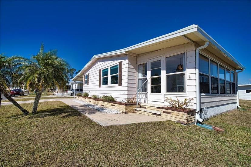 Picture of 402 Chiquita, North Port FL 34287