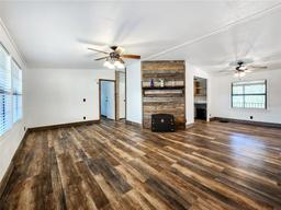 Picture of 12001 Dozer Lane, Thonotosassa, FL 33592