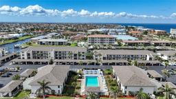 Picture of 367 Coldeway Drive Unit H10, Punta Gorda, FL 33950