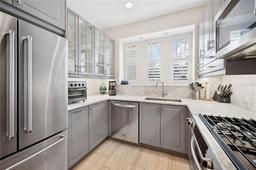 Picture of 2311 W Morrison Avenue Unit 13, Tampa, FL 33629