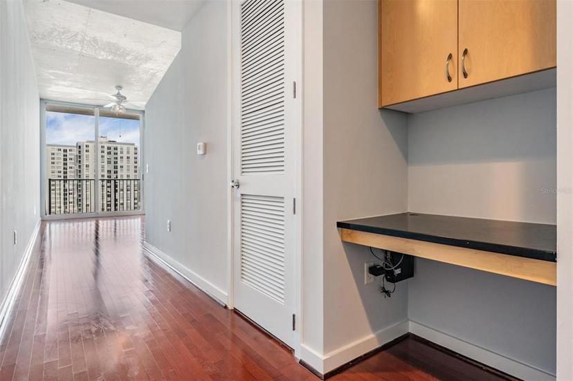 Picture of 777 N Ashley Drive Unit 1505, Tampa FL 33602