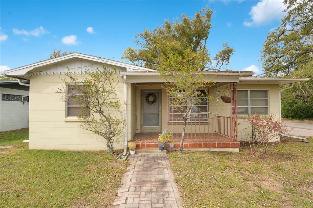 Picture of 900 Delaware Avenue, St Cloud, FL 34769
