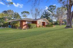 Picture of 23378 NW 200Th Lane, High Springs, FL 32643