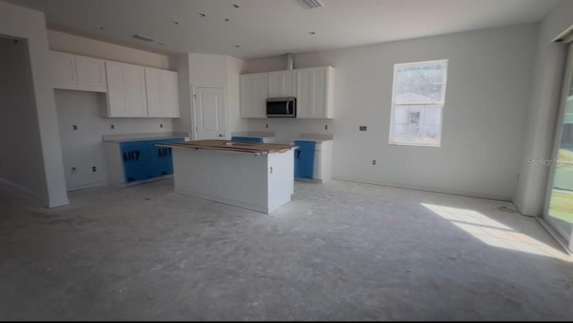 Picture of 2803 Supermarine Road, Tavares FL 32778