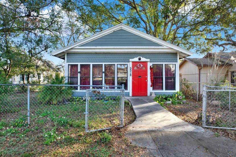 Picture of 5518 11Th Street, Zephyrhills FL 33542