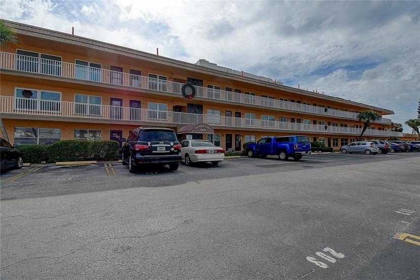 Picture of 6400 46Th Avenue N Unit 307, Kenneth City FL 33709