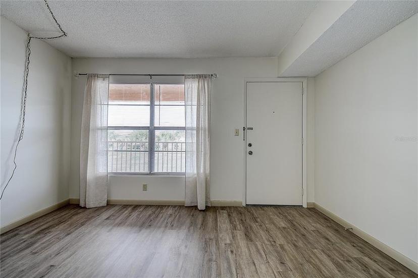 Picture of 6400 46Th Avenue N Unit 307, Kenneth City FL 33709