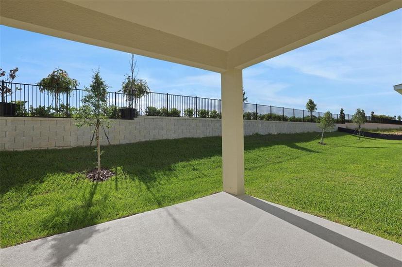 Picture of 2854 Supermarine Road, Tavares FL 32778