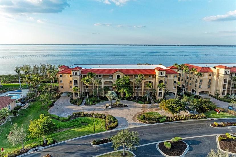 Picture of 93 Vivante Boulevard Unit 9336, Punta Gorda FL 33950