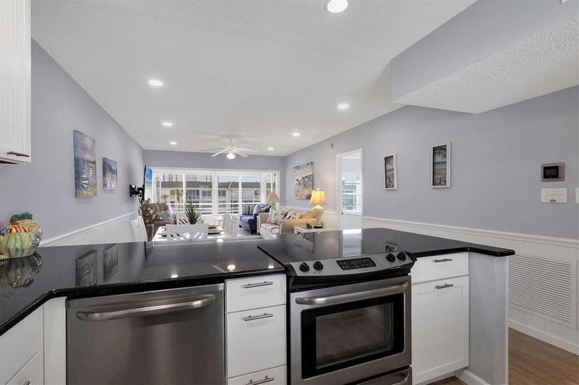 Picture of 4390 Exeter Drive Unit I305, Longboat Key FL 34228