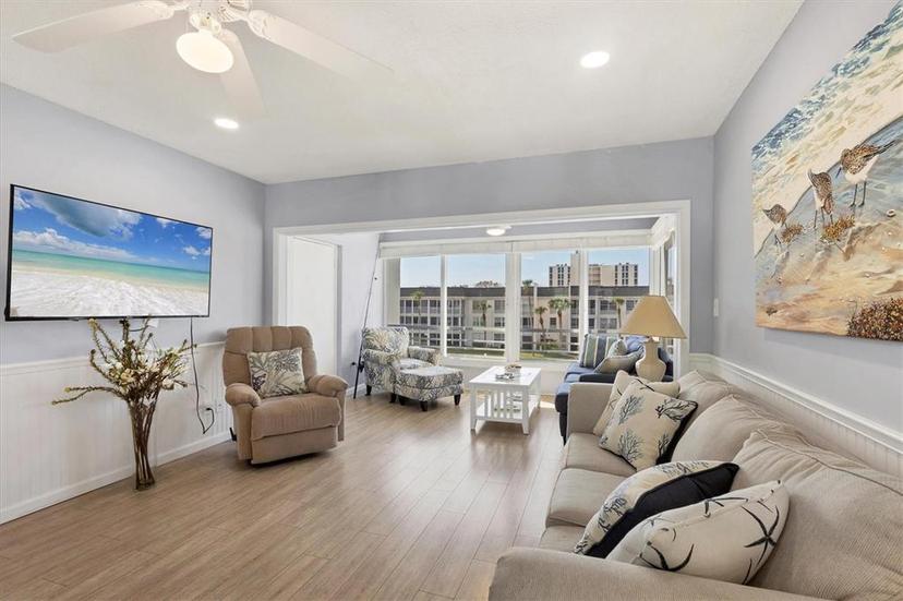 Picture of 4390 Exeter Drive Unit I305, Longboat Key FL 34228