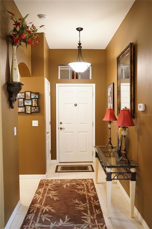 Picture of 2025 Grantham Greens Drive Unit 52, Sun City Center FL 33573