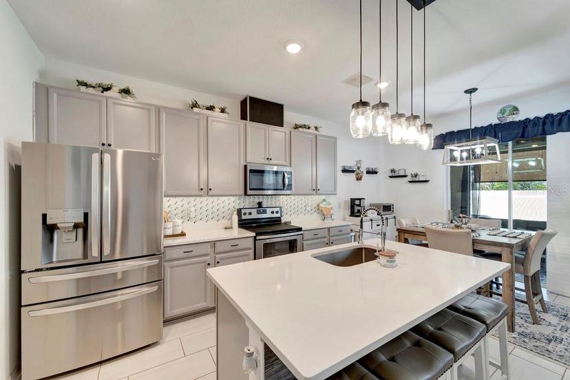 Picture of 11637 Woodleaf Drive Unit 11637, Bradenton FL 34211