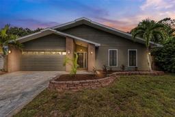 Picture of 289 Whisper Lake Road, Palm Harbor, FL 34683